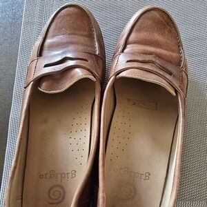 Elegant Brown Leather Slip-On Loafers